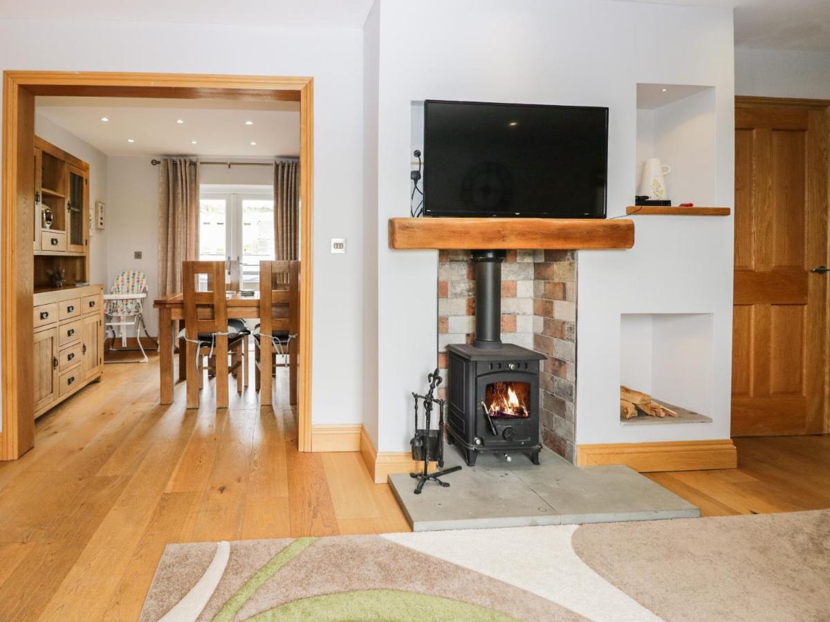 Primrose Cottage Ulverston Exterior foto